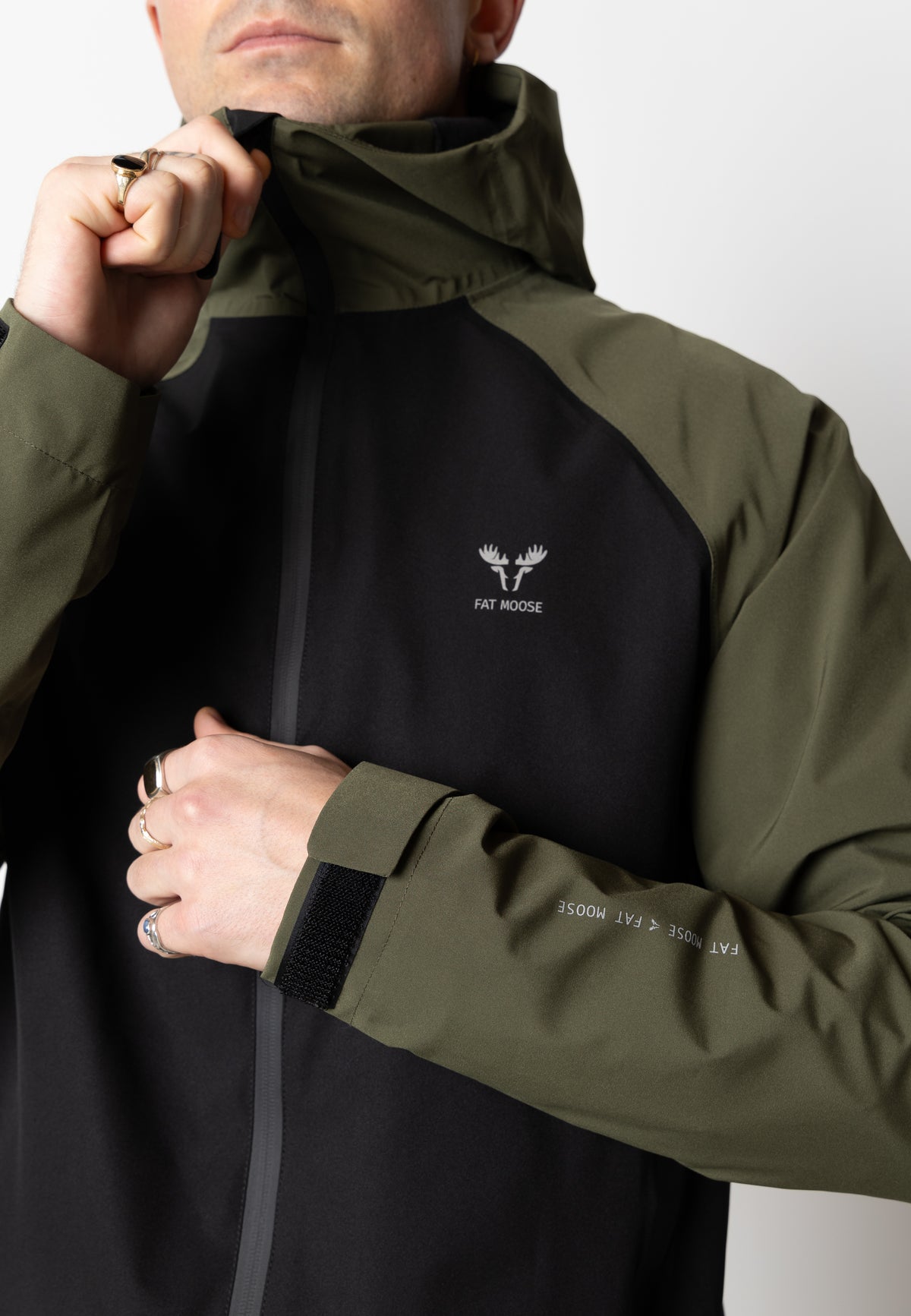 SKY SHELL JACKET 2 COLOR Army Black Fat Moose DK